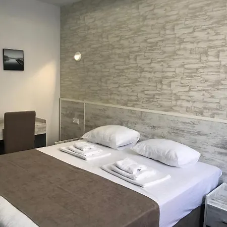 Hobby Hotel Yerevan Exterior photo