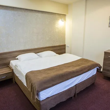 Hobby Hotel Yerevan Exterior photo